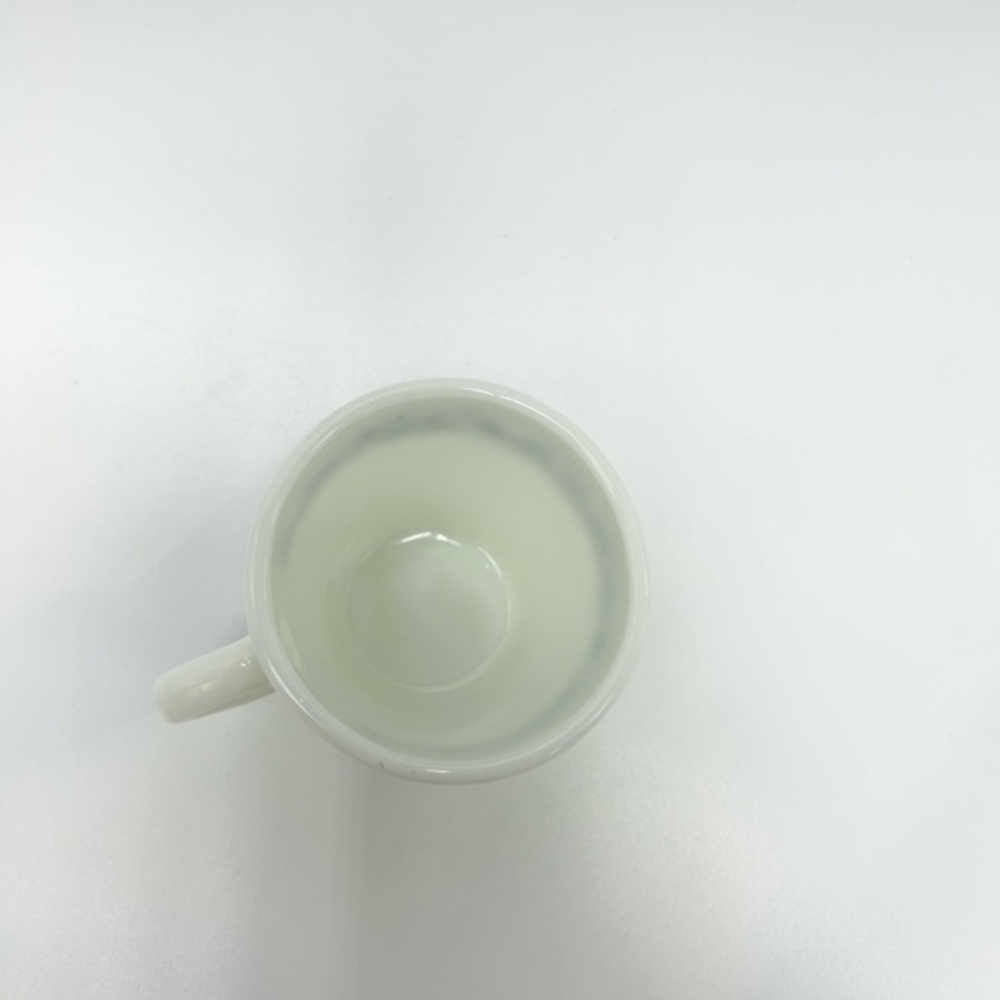Pyrex cup. - Picture 5 of 13